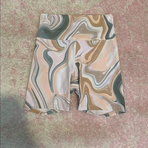 Beach Riot Biker Shorts - Marble